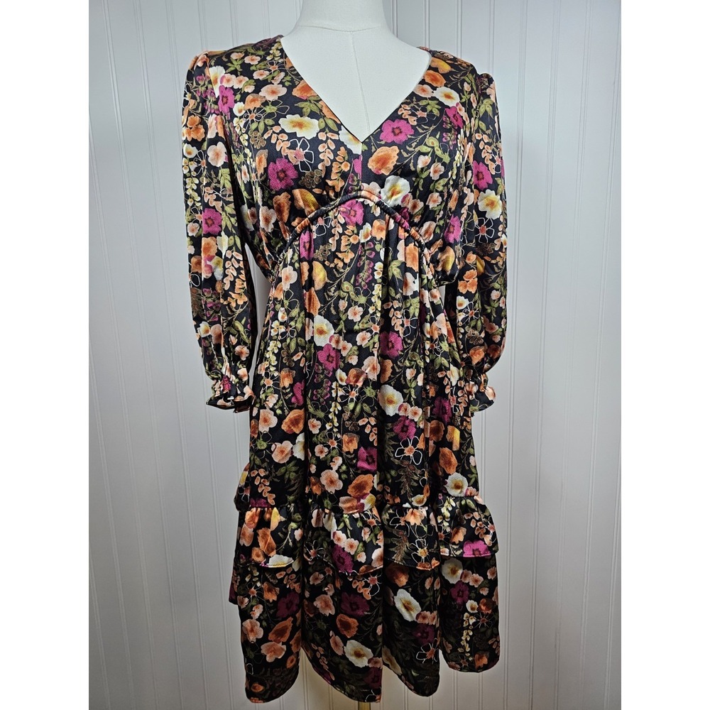 Melonie T Floral Flounce Mini Dress Women's 6 Black Pink Ruffle Tiered V-Neck
